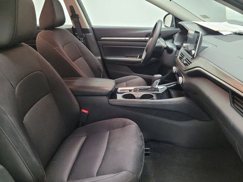 Used 2023 Nissan Altima 2.5 SV image 21