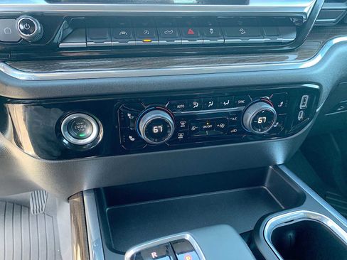 Certified 2023 Chevrolet Silverado 1500 LT Trail Boss AWD/4WD image 18