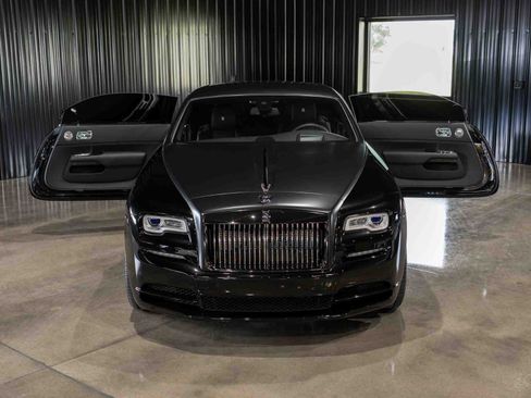 Used 2020 Rolls-Royce Wraith RWD image 4