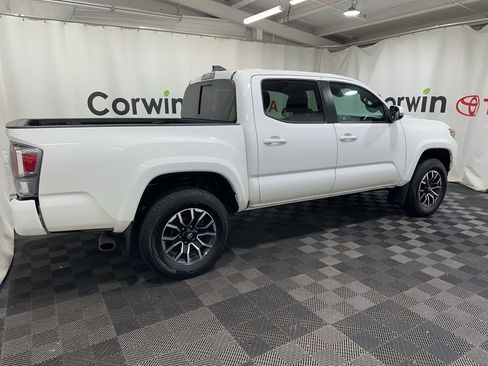 Used 2023 Toyota Tacoma TRD Sport image 10