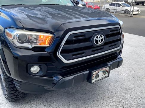 Used 2016 Toyota Tacoma SR5 RWD image 32