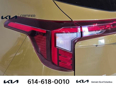 Certified 2024 Kia Seltos SX w/ SX Sunroof Package AWD/4WD image 15