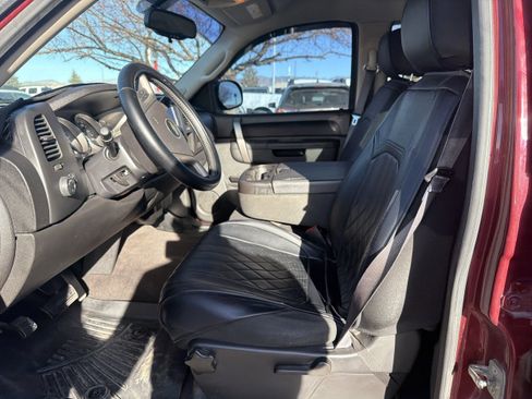 Used 2013 Chevrolet Silverado 1500 LT AWD/4WD image 8