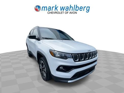 Used 2022 Jeep Compass Limited AWD/4WD image 2