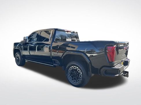 Certified 2024 GMC Sierra 3500 Denali w/ Denali Reserve Package image 4