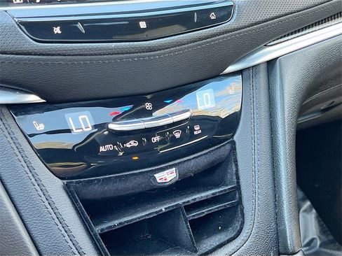 Used 2021 Cadillac XT5 Sportv image 16