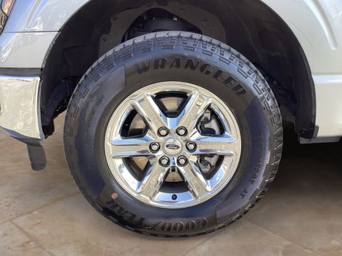 Used 2025 Ford F150 XLT w/ Equipment Group 301A Standard AWD/4WD image 32