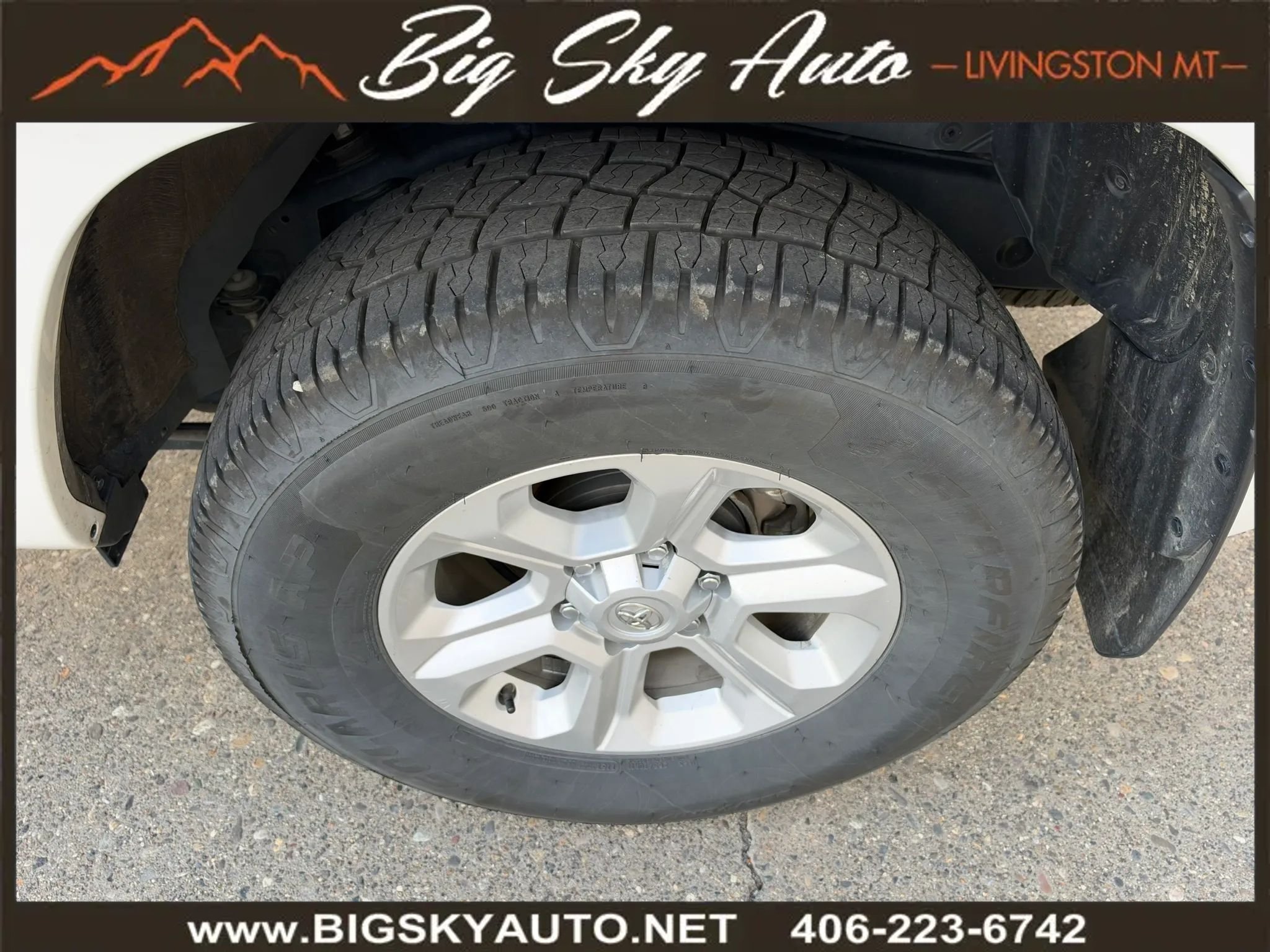 Used 2023 Toyota 4Runner SR5 Premium AWD/4WD image 9