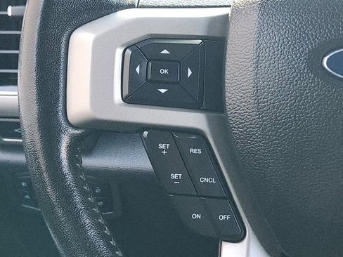 Used 2022 Ford F450 Lariat w/ Lariat Value Package image 28