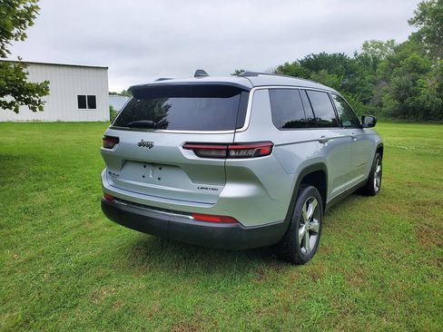 Used 2021 Jeep Grand Cherokee L Limited AWD/4WD image 6