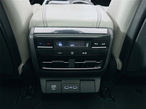 Used 2023 Acura MDX SH-AWD w/ Technology Package image 27