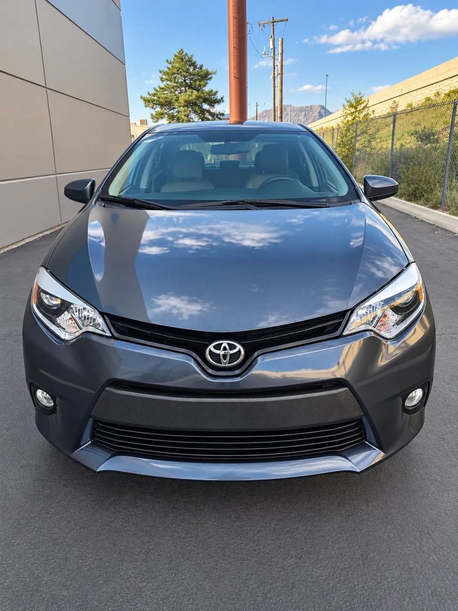 Used 2014 Toyota Corolla LE w/ Protection Package FWD image 2