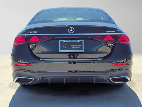 Used 2026 Mercedes-Benz E 450 4MATIC Sedan image 4