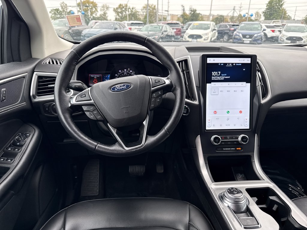 Used 2023 Ford Edge SEL AWD/4WD image 10