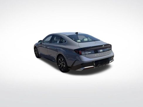 Used 2025 Hyundai Sonata SEL AWD/4WD image 3