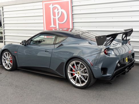Used 2020 Lotus Evora image 35