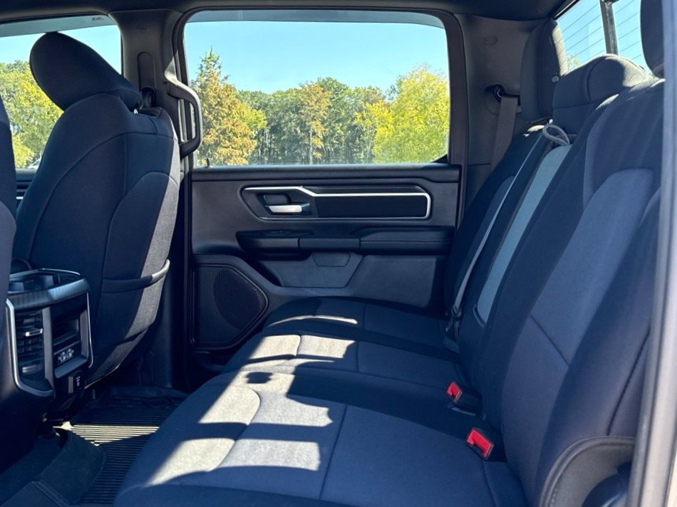 Used 2025 RAM 1500 Big Horn AWD/4WD image 41