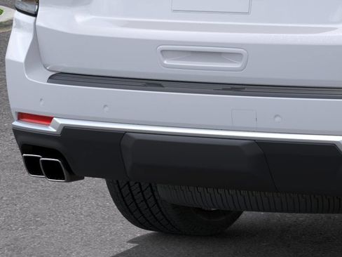 New 2026 Chevrolet Suburban High Country AWD/4WD image 14