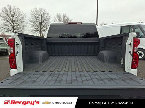 Certified 2022 Chevrolet Silverado 1500 Custom Trail Boss image 30