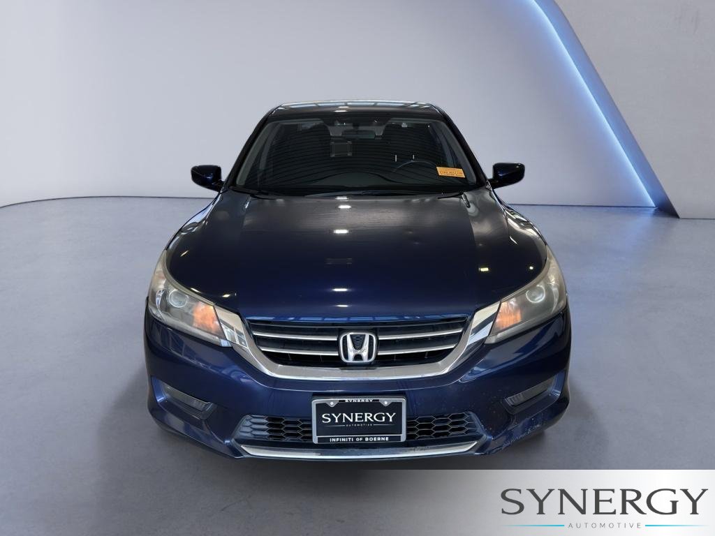 Used 2015 Honda Accord Sport image 2