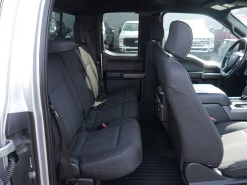 Used 2015 Ford F150 XLT w/ Equipment Group 302A Luxury AWD/4WD image 27