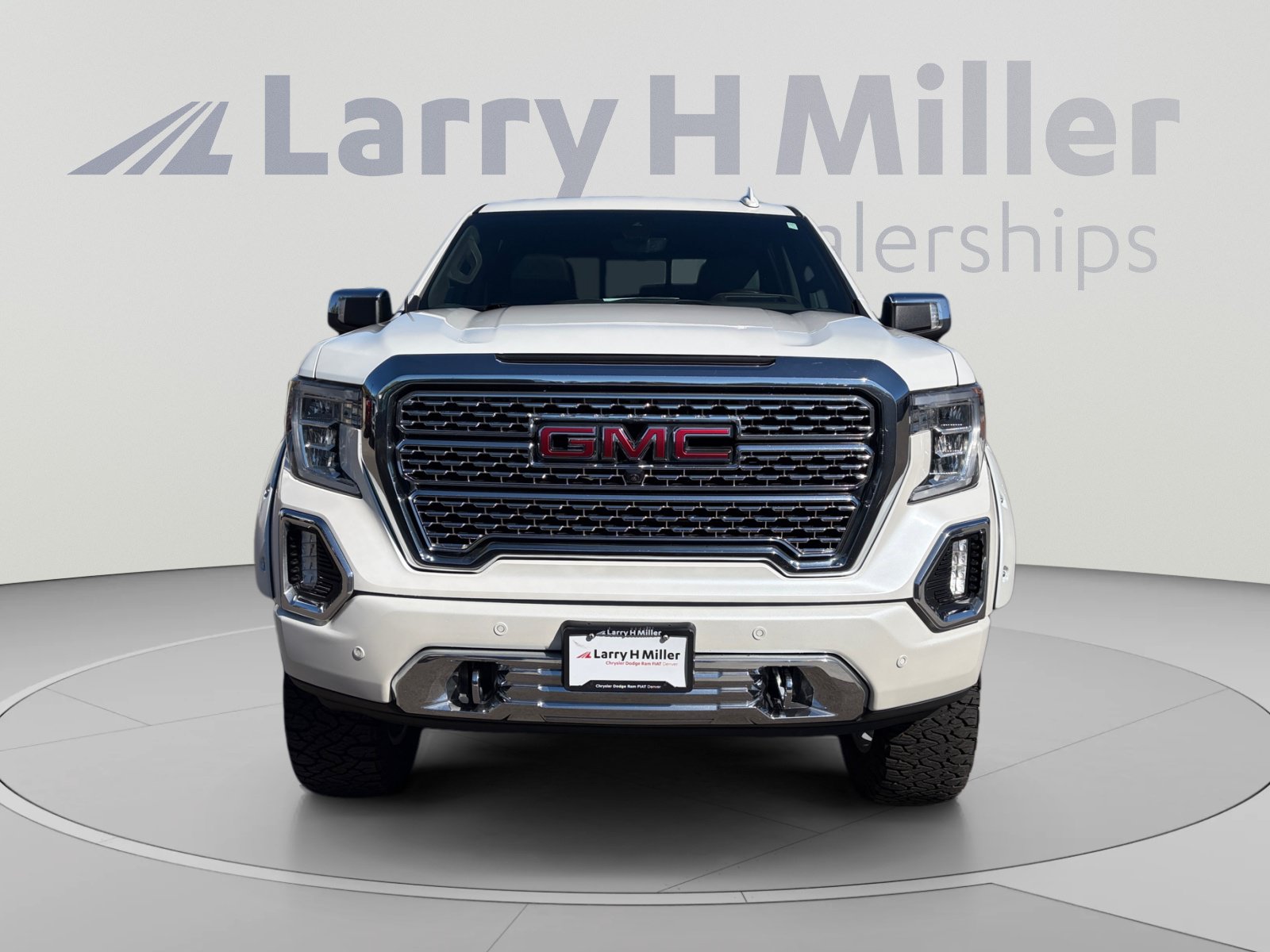 Used 2020 GMC Sierra 1500 Denali w/ Denali Ultimate Package AWD/4WD image 8
