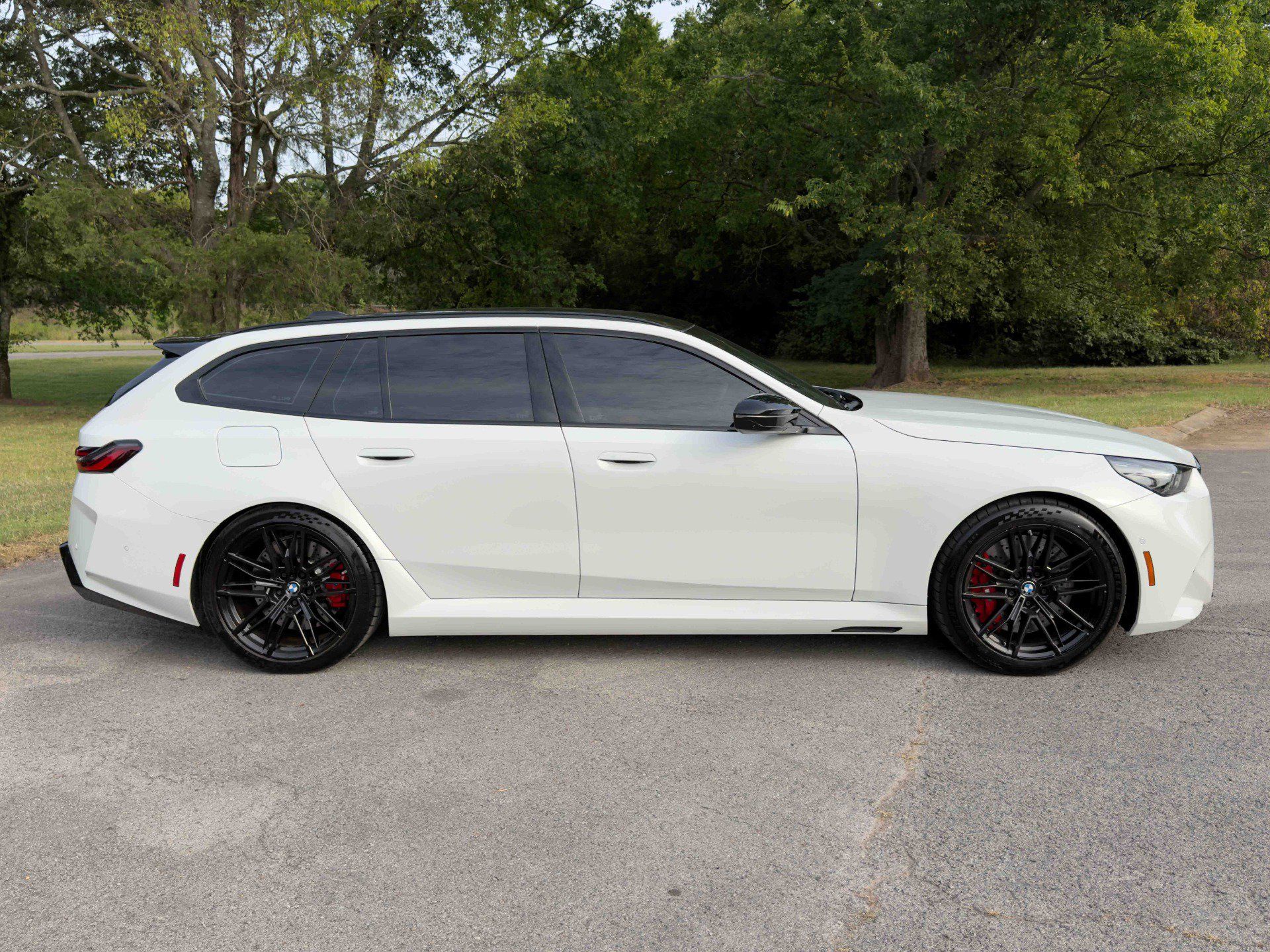 Used 2025 BMW M5 Touring w/ M Driver's Package AWD/4WD image 7