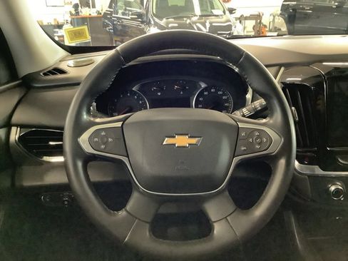 Used 2020 Chevrolet Traverse LT AWD/4WD image 7