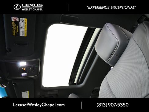 Used 2023 Lexus LX 600 4WD w/ Luxury Package image 43