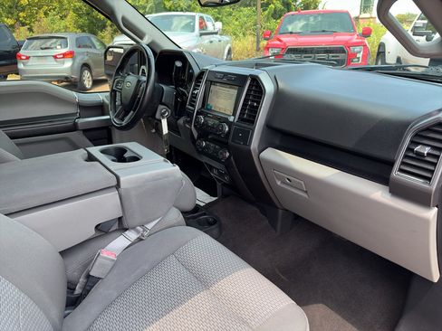 Used 2019 Ford F150 XLT w/ Equipment Group 302A Luxury RWD image 12