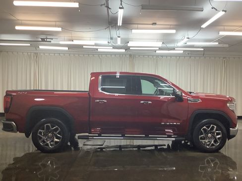 New 2026 GMC Sierra 1500 SLT w/ SLT Premium Plus Package AWD/4WD image 5