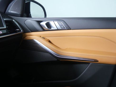 Certified 2025 BMW X5 sDrive40i w/ M Sport Package image 30