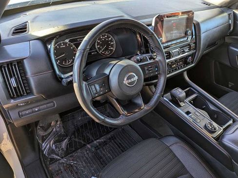 Used 2024 Nissan Pathfinder Rock Creek image 2