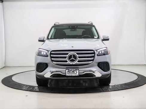 Certified 2026 Mercedes-Benz GLS 450 4MATIC image 6