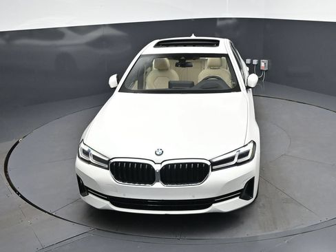Used 2023 BMW 530i w/ Premium Package RWD image 37