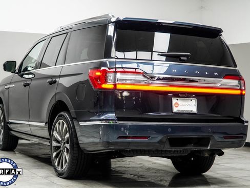 Used 2021 Lincoln Navigator Reserve w/ Luxury Package image 10
