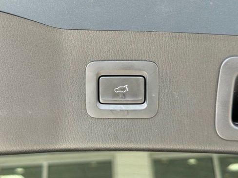 Used 2022 MAZDA CX-5 Carbon Edition image 17