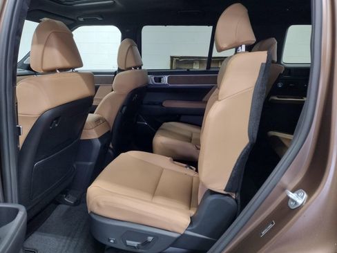 New 2026 Hyundai Santa Fe Calligraphy image 33