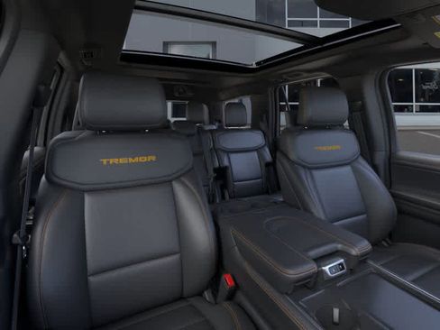 New 2026 Ford Expedition Tremor image 10