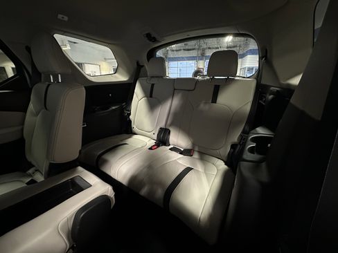 New 2026 Honda Pilot EX-L image 23