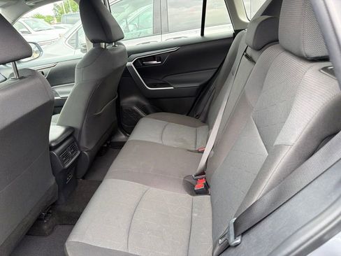Used 2025 Toyota RAV4 XLE FWD image 3