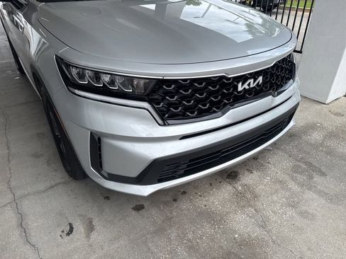 Used 2022 Kia Sorento S AWD/4WD image 12