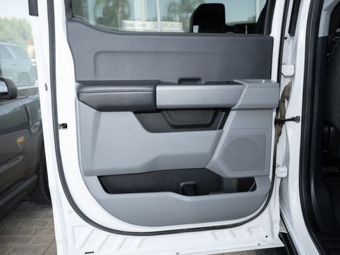 Used 2024 Ford F250 XLT image 39