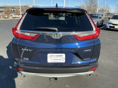 Used 2017 Honda CR-V Touring image 4
