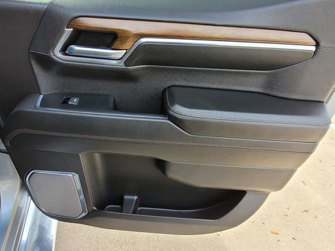 Used 2024 Chevrolet Silverado 1500 High Country w/ High Country Premium Package image 15