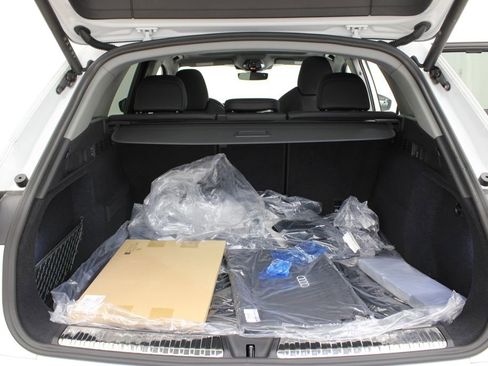 New 2025 Audi Q5 Prestige image 29