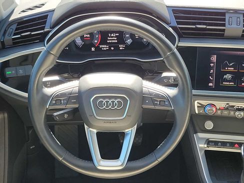 Used 2020 Audi Q3 2.0T Premium Plus AWD/4WD image 20