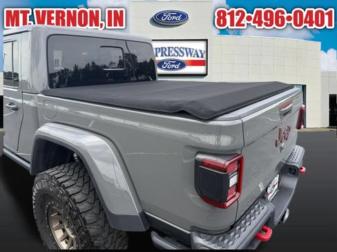 Used 2021 Jeep Gladiator Rubicon AWD/4WD image 11