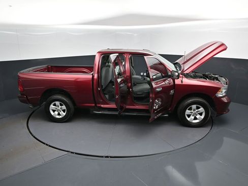 Used 2019 RAM 1500 Express AWD/4WD image 50