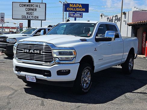Used 2024 RAM 2500 Laramie image 2